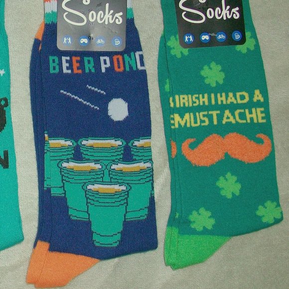 4 Pair St. Paddys Day Beer Pong Make It Rain Irish Theme Novelty Socks - Picture 3 of 6